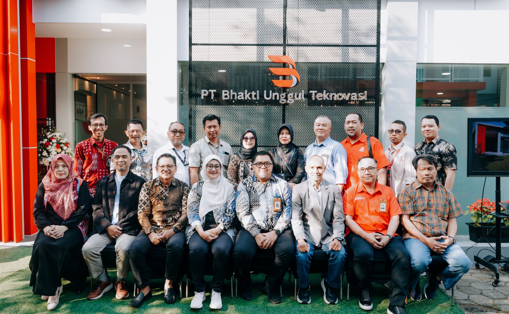 PT Bhakti Unggul Teknovasi Rayakan HUT ke-16 dengan Rangkaian Acara Spesial