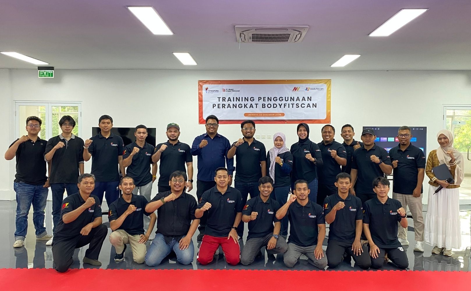 Foto bersama Tim BUT dan KEMENPORA setelah Training Bodifitscan